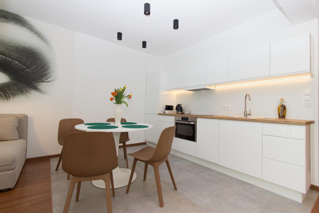 Lenzo Apartment *